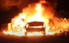 explosive car